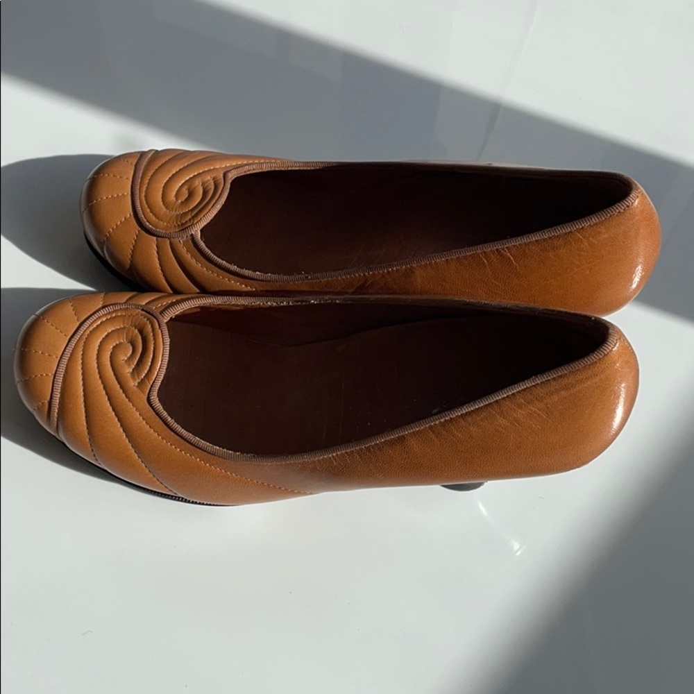 Lovely Chie Mihara shoes in very good condition.